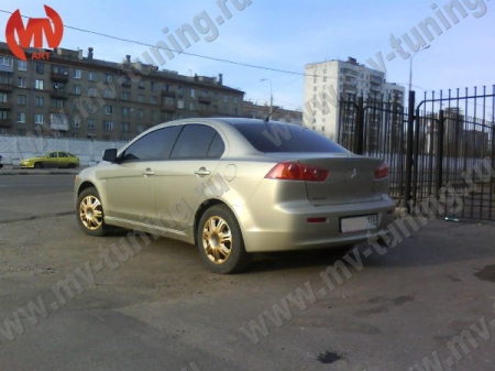 АБС-пластик Пороги в стиле EVO Lancer X